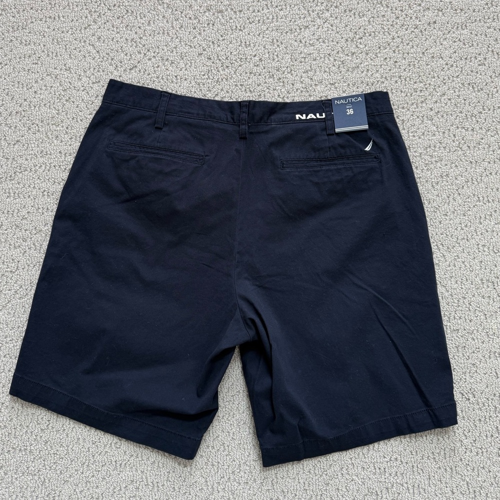 Nautica Men’s Navy Chino Shorts - NWT size 36 waist - Picture 6 of 7